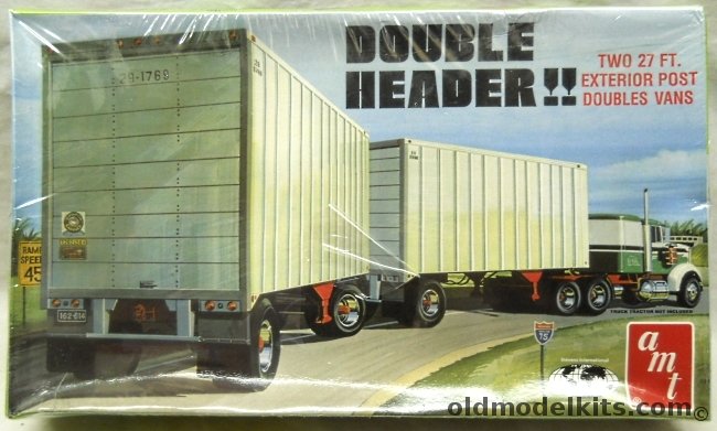 AMT 1/25 Double Header Two 27 Foot Exterior Post Doubles Vans - Semi Truck Trailers, 38684 plastic model kit